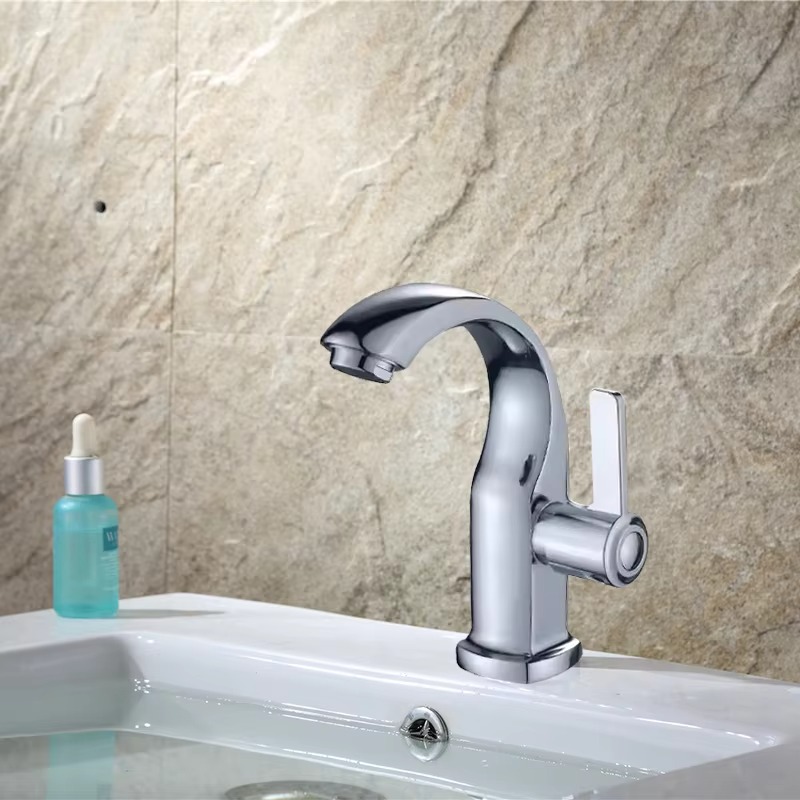 2024122106400417 Rubinetto da lavabo contemporaneo a una maniglia in ottone e zinco con contatore dell'acqua fredda in plastica Rubinetto moderno per il lavaggio a mano della casa per la camera da letto