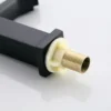 4117-300x300 Rubinetto singolo minimalista per lavabo ad acqua fredda Rubinetto per lavello in zinco nero con nucleo di valvola in ceramica Miscelatore per lavabo per villa e albergo