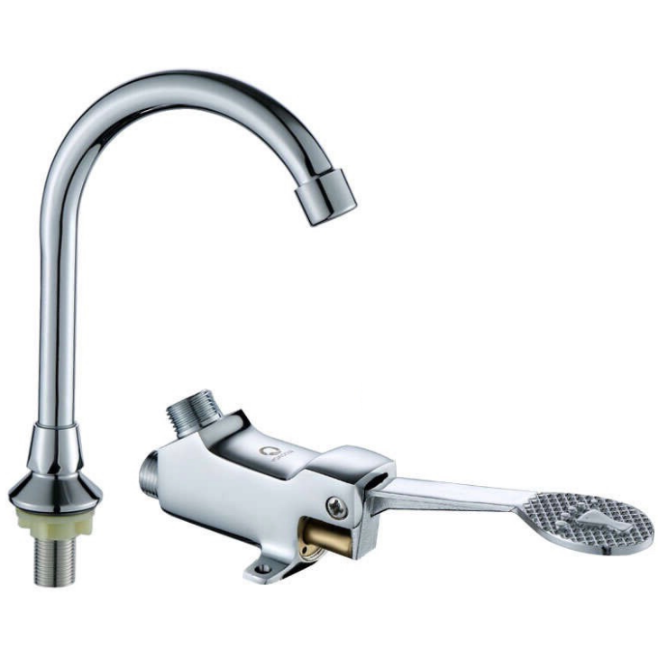 الأماكن العامة التي تستخدمها المستشفيات ملحقات الغسيل النحاسية ذات التأخير الزمني مع صنبور حوض الغسيل البارد في القدمين