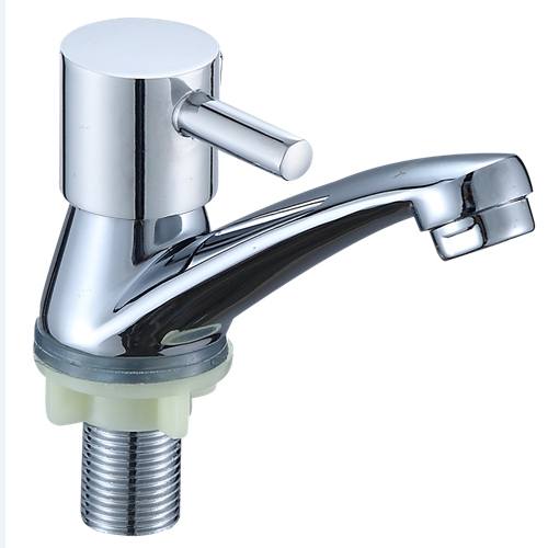 изображение (8) Классический дизайн латунь дозатор кран сад украшения для ванны и бассейна кран дома аксессуары кран