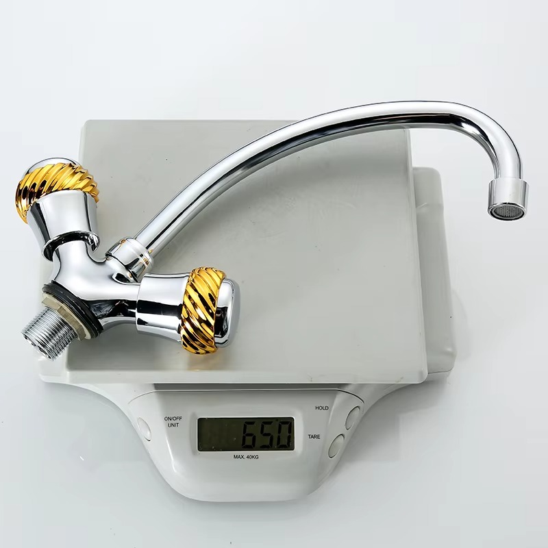 主图_F81ue5qU_3 Robinet de cuisine moderne pour hôtel eau chaude eau froide robinet à deux poignées en zinc chromé robinet d'évier de cuisine bon prix